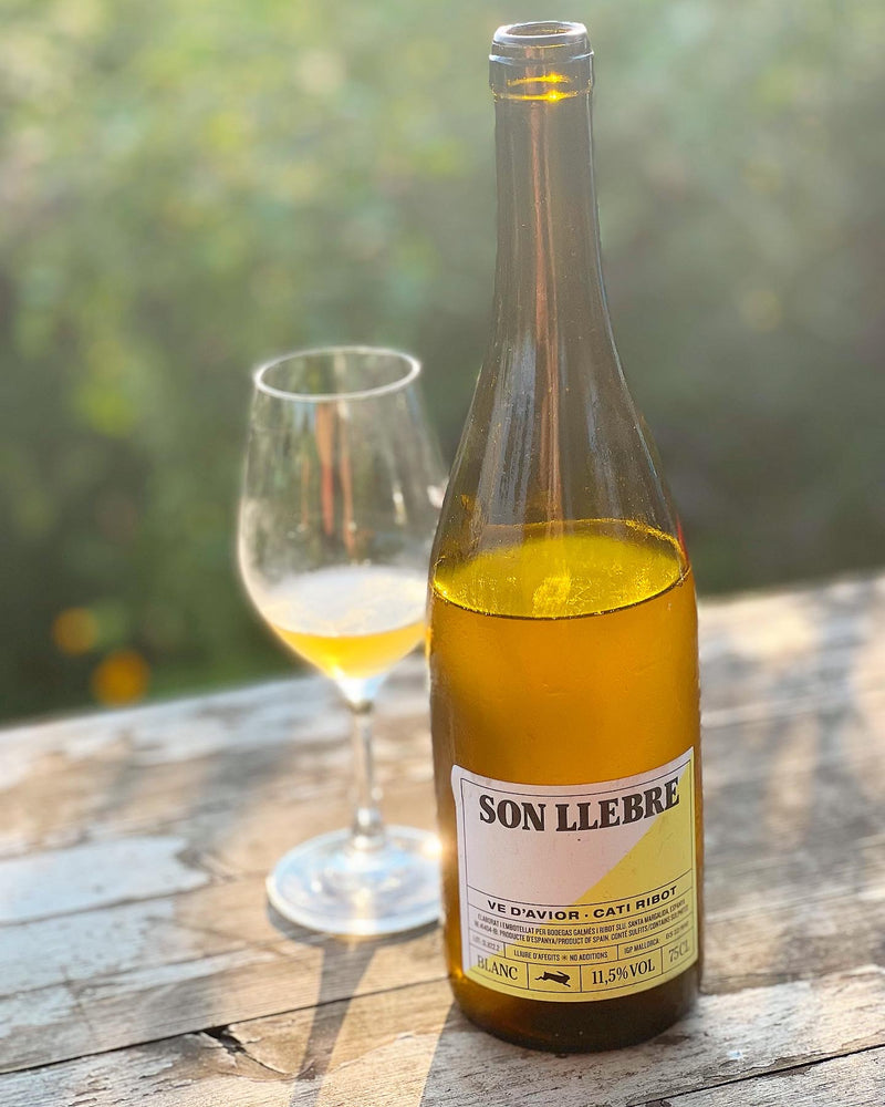 Son Llebre is a natural wine crafted by Cati Ribot