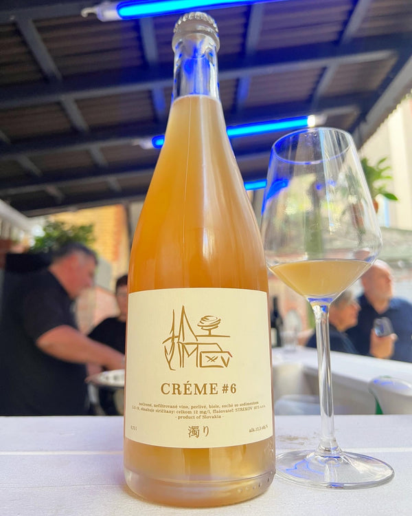 Creme Strekov 1075
