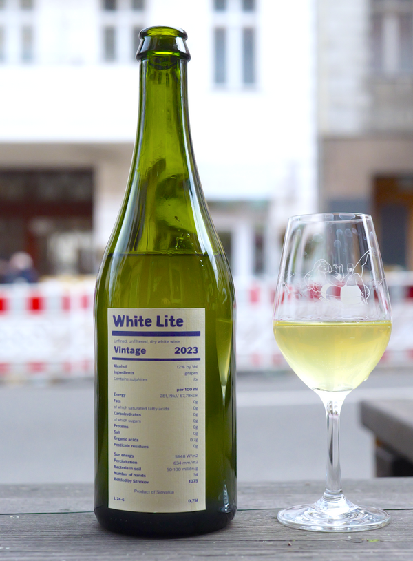 strekov white lite
