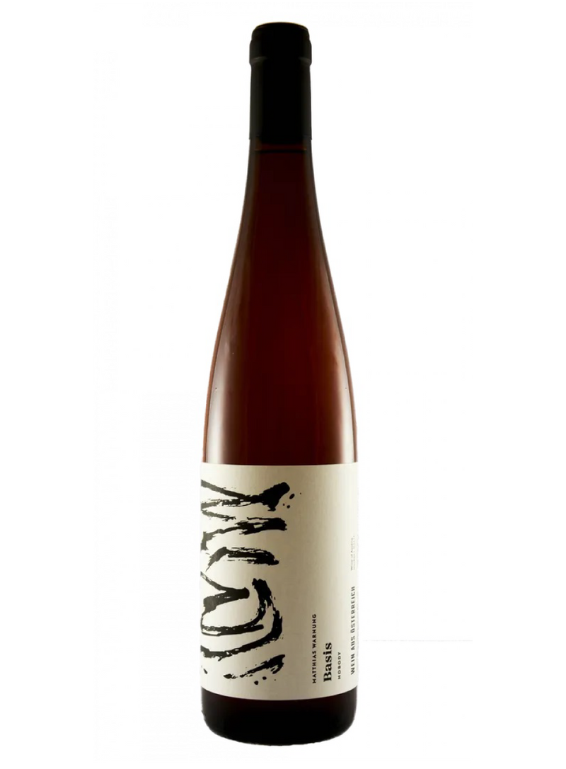 Basis Nobody | Natural Wine by Matthias Warnung.